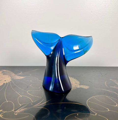 Whale tail andara talisman